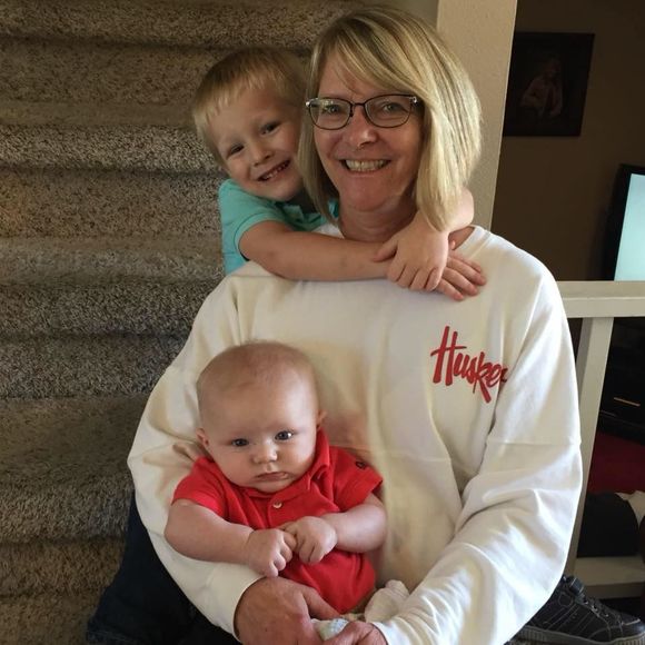 Meet your Posher, Sandy - Picture 1 of 1